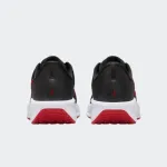 NIKE QUEST 6