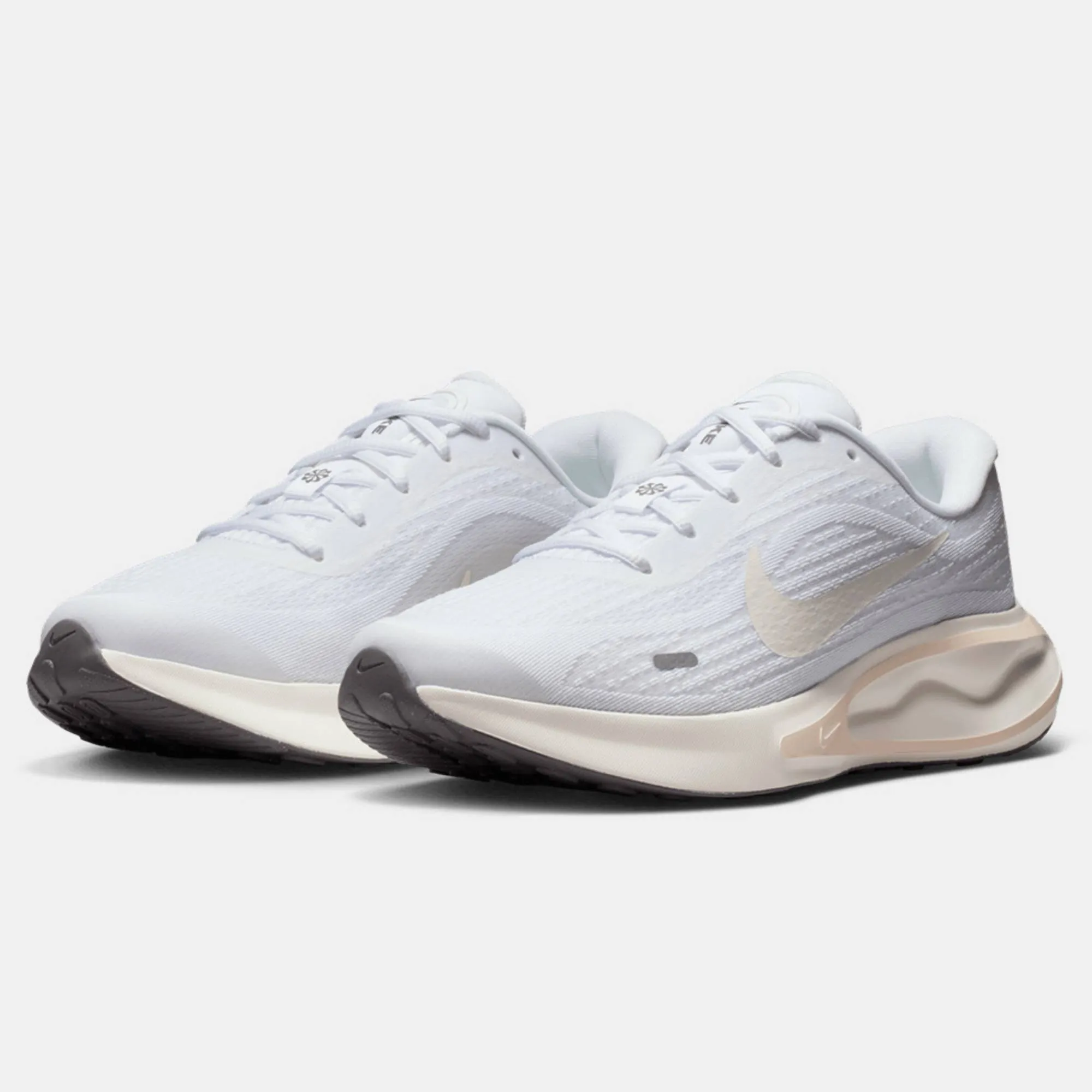 NIKE WOMENS JOURNEY RUN