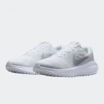 NIKE REVOLUTION 8