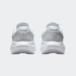 NIKE REVOLUTION 8