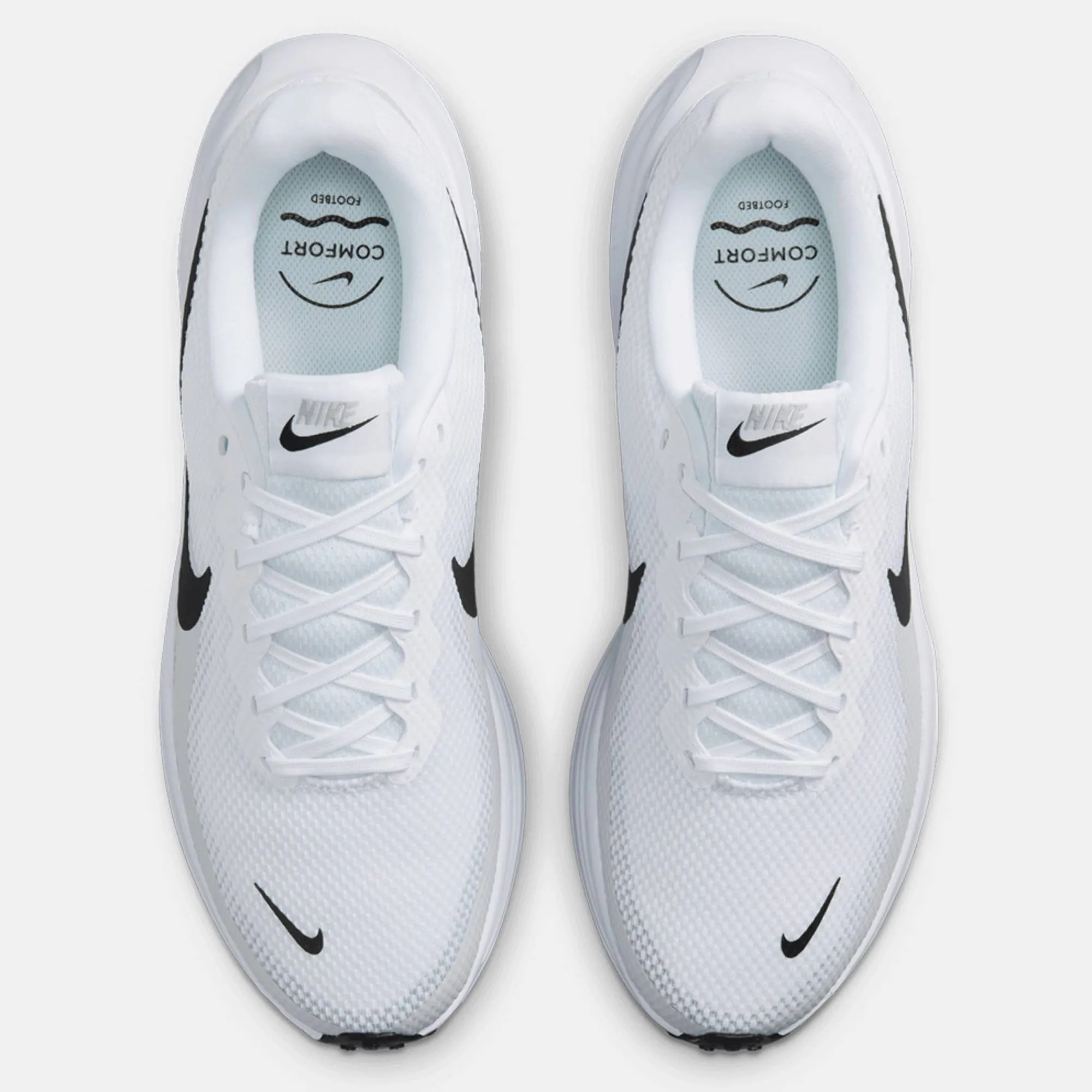 NIKE REVOLUTION 8
