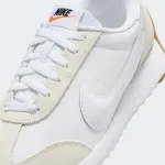 NIKE WOMENS PACIFIC