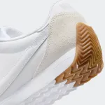 NIKE WOMENS PACIFIC