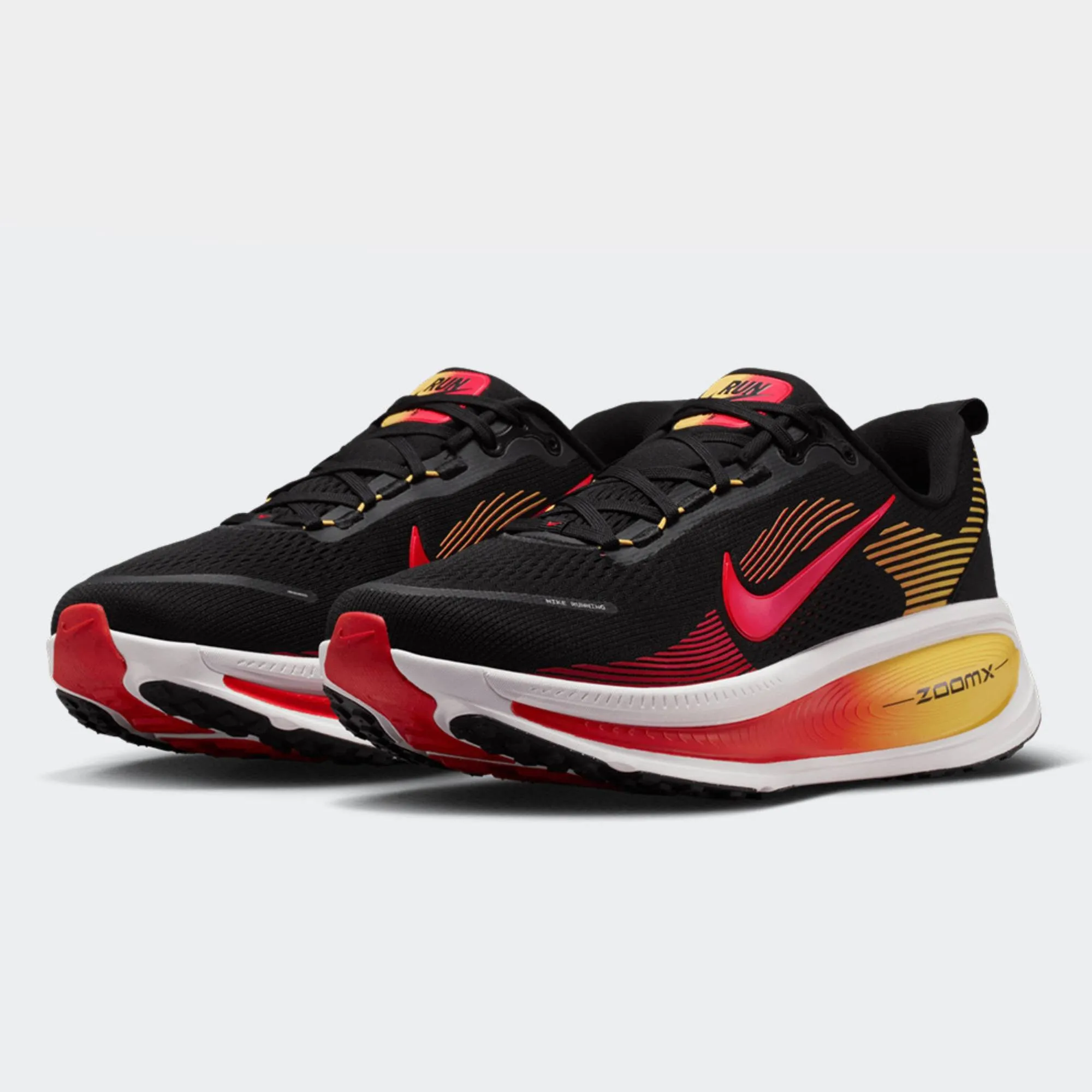 NIKE VOMERO 18
