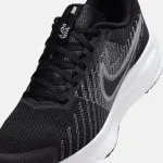 NIKE WOMENS RUN DEFY