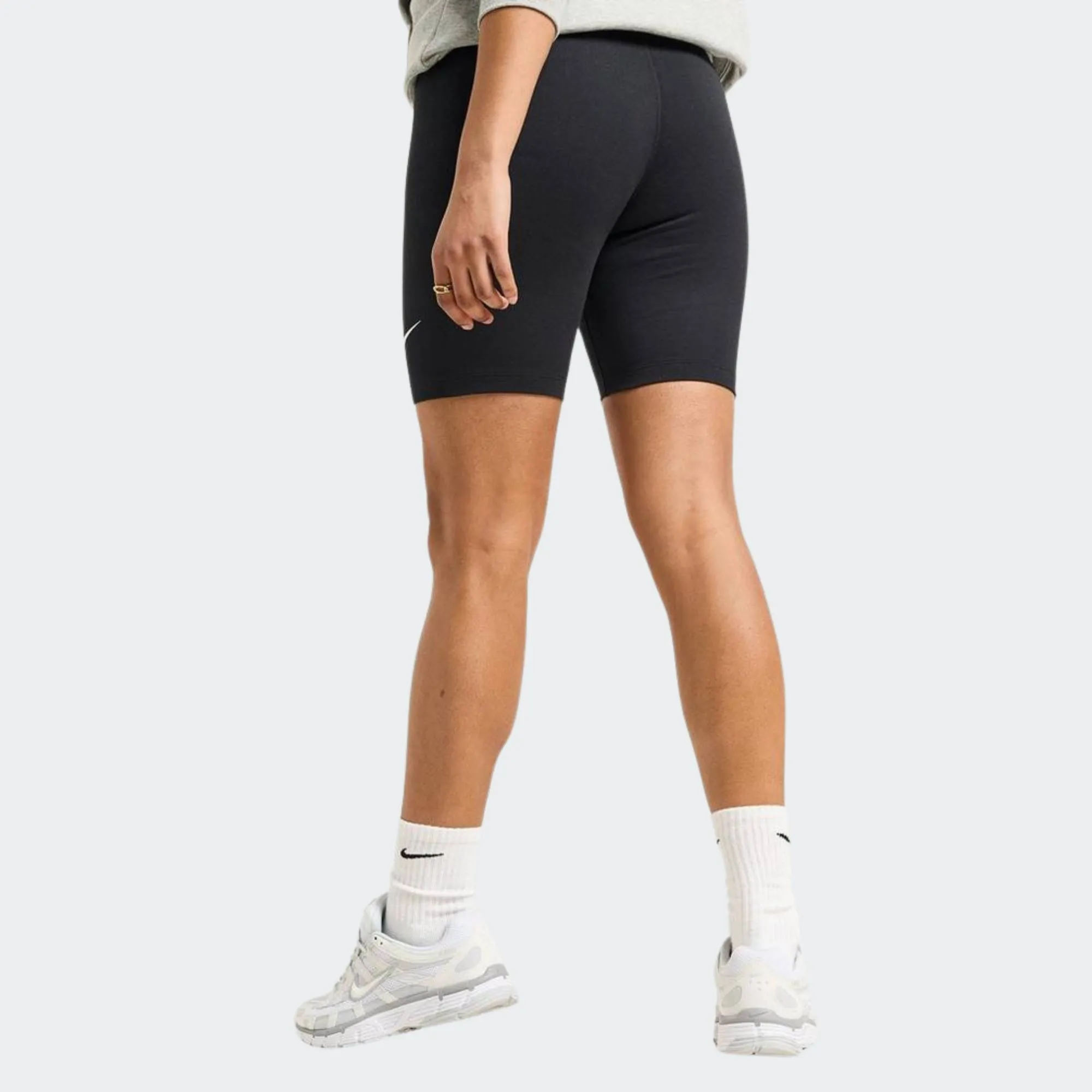 NIKE SPORTSWEAR CLASSIC BIKE SHORTS