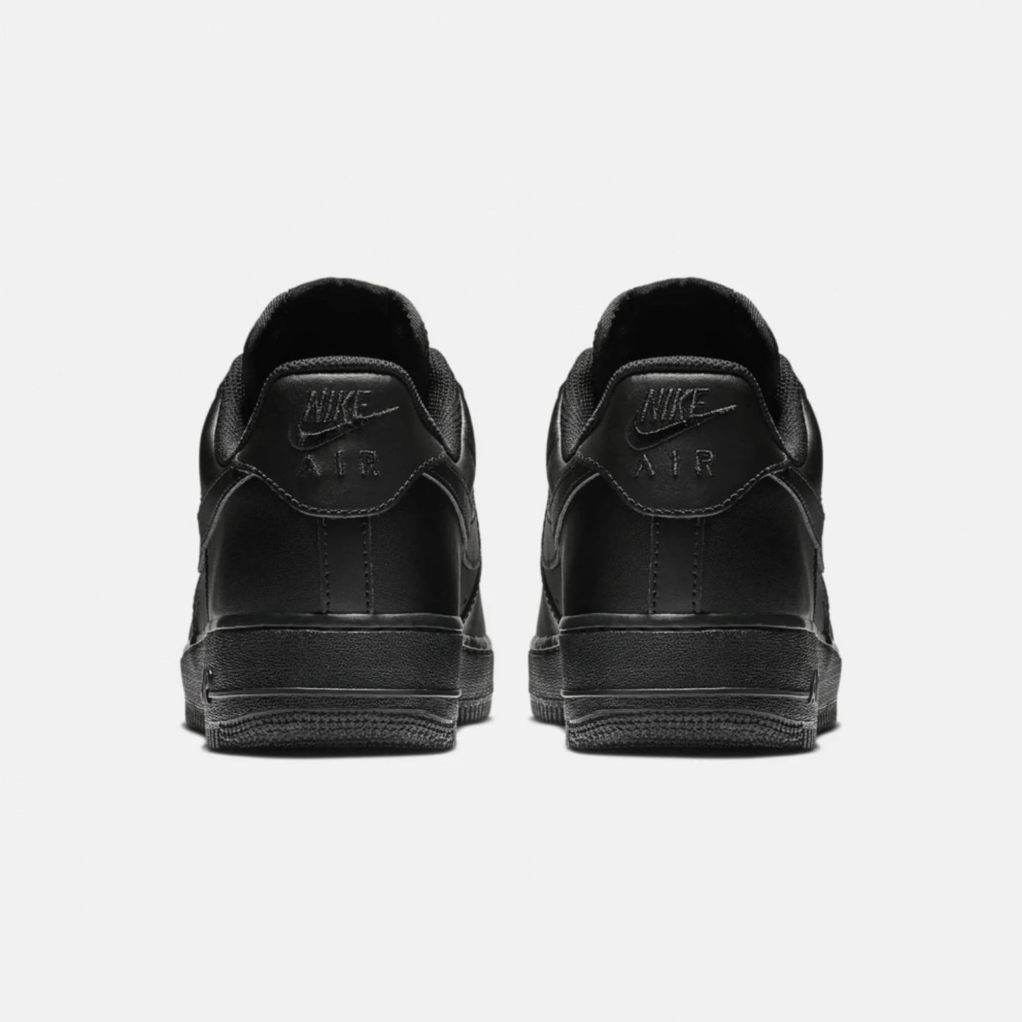 NIKE AIR FORCE 1 '07