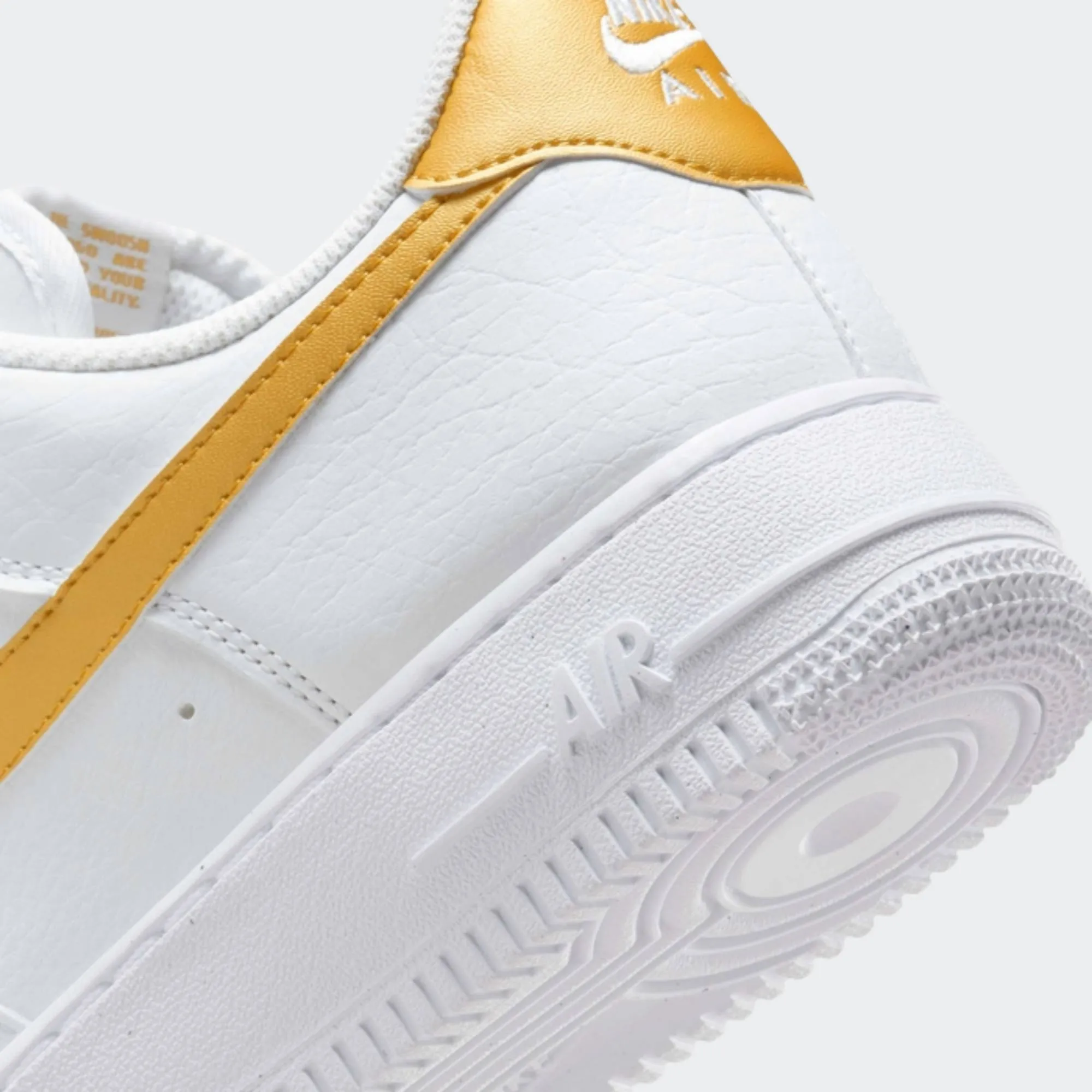 NIKE WOMENS AIR FORCE 1 '07 NEXT NATURE