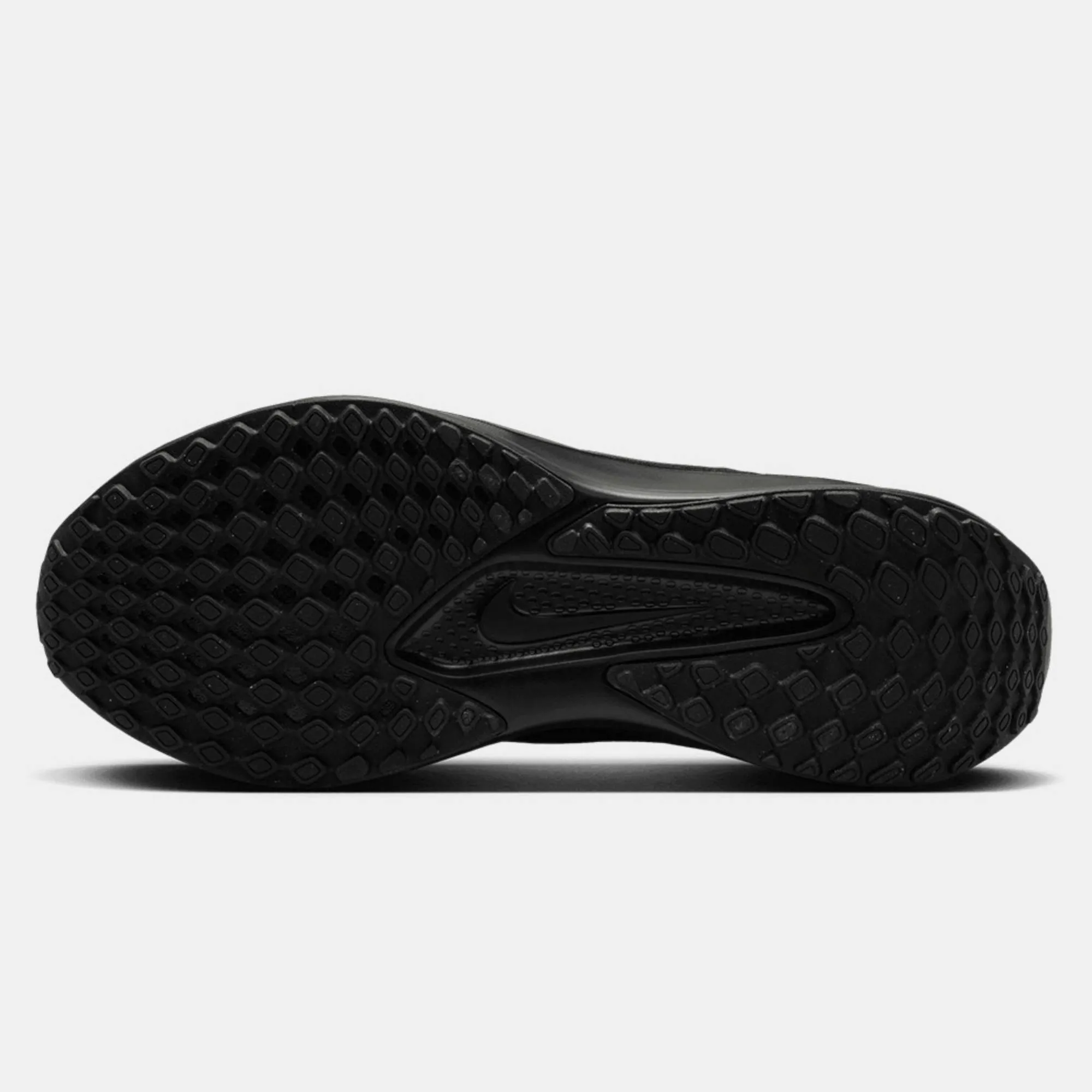 NIKE QUEST 6