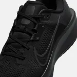 NIKE QUEST 6