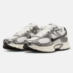 NIKE V5 RNR