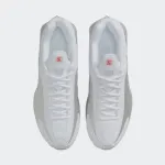 NIKE  SHOX R4
