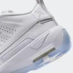 JORDAN MAX AURA 7 BG