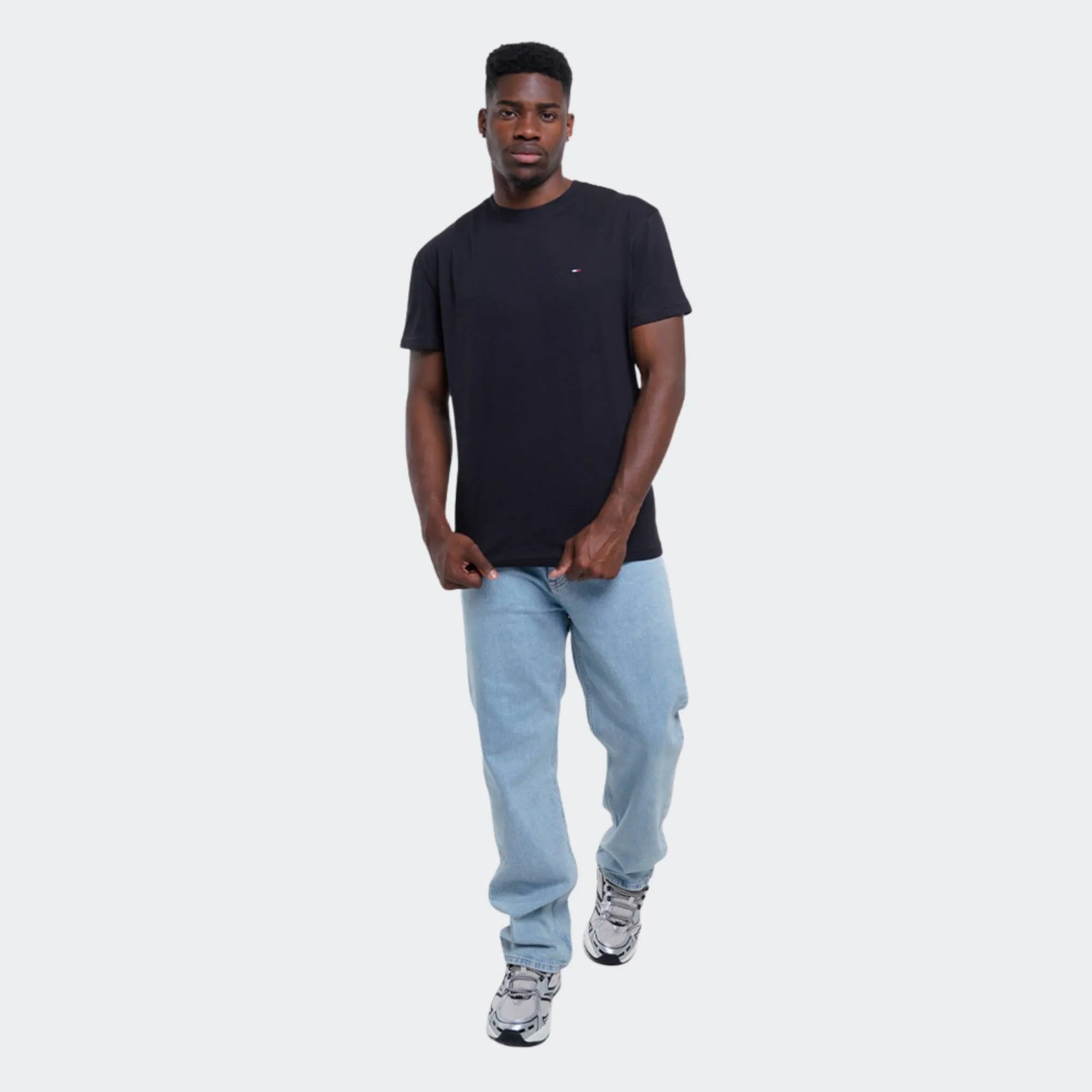 TOMMY JEANS MENS REGULAR FLAG TEE