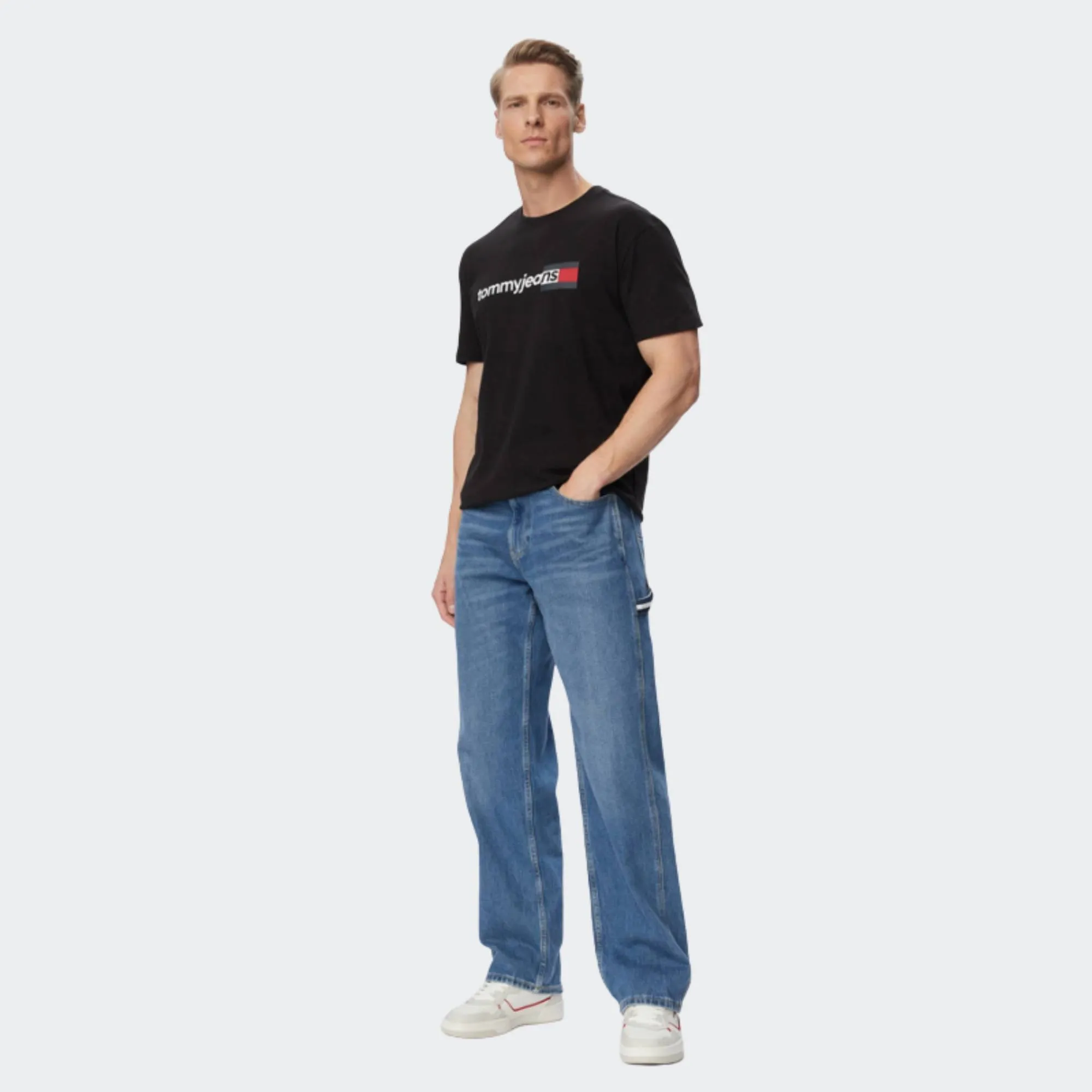 TOMMY JEANS MENS REGULAR ENTRY DNA TEE