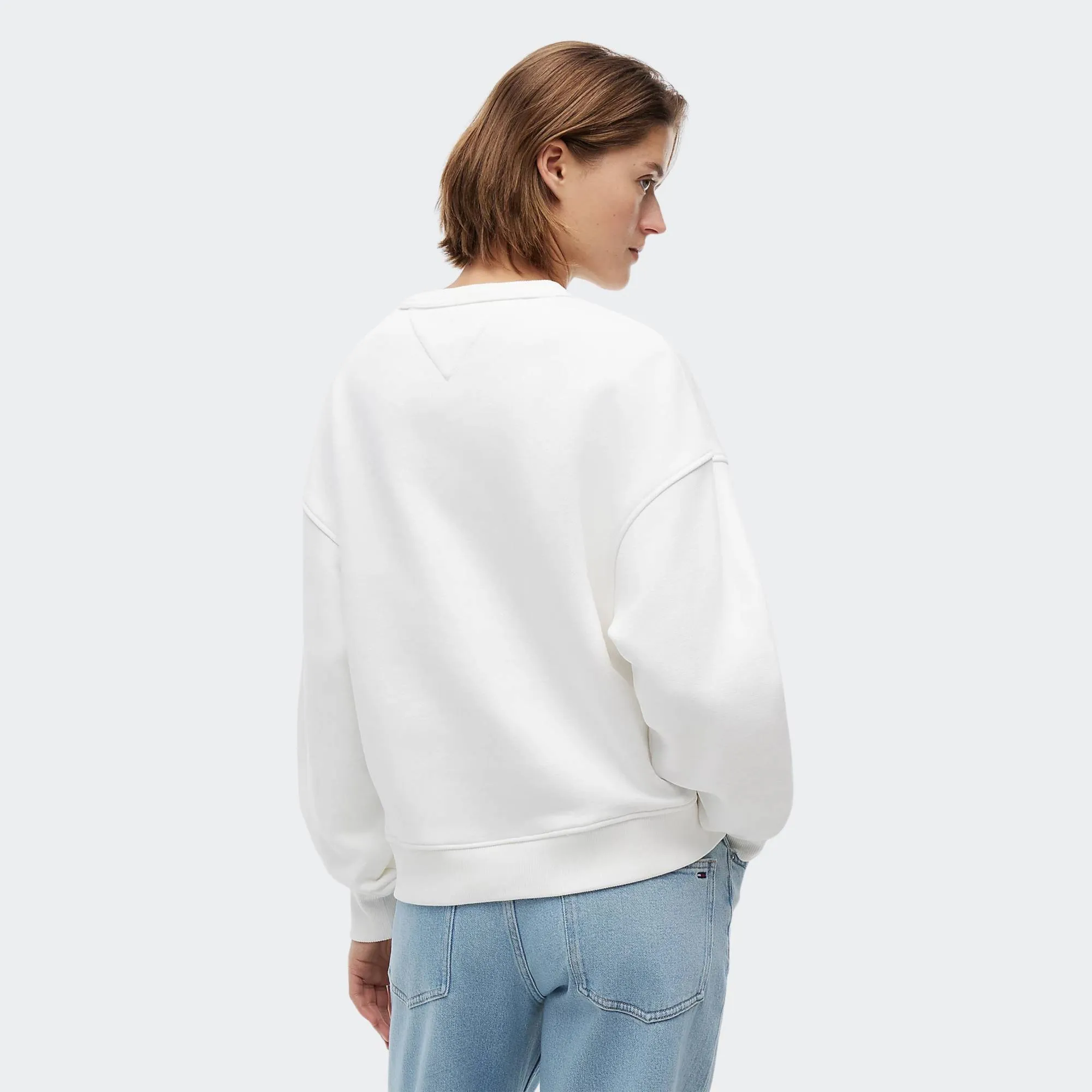 TOMMY JEANS WOMENS BOXY BADGE CREW