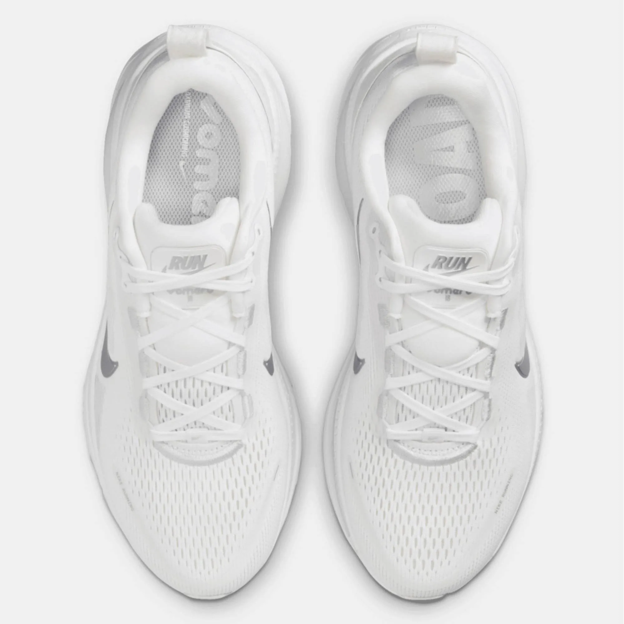 NIKE WOMENS VOMERO 18