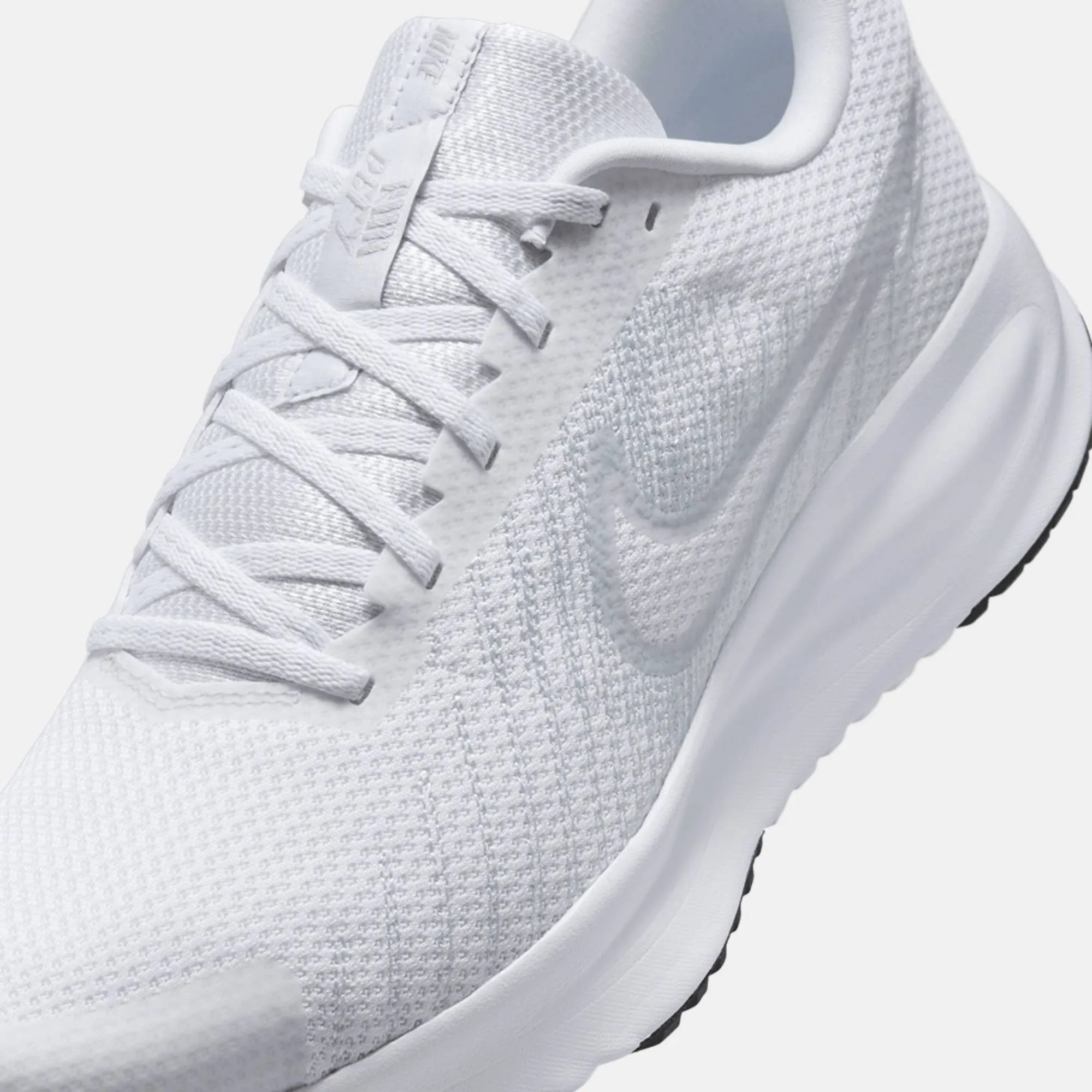 NIKE RUN DEFY