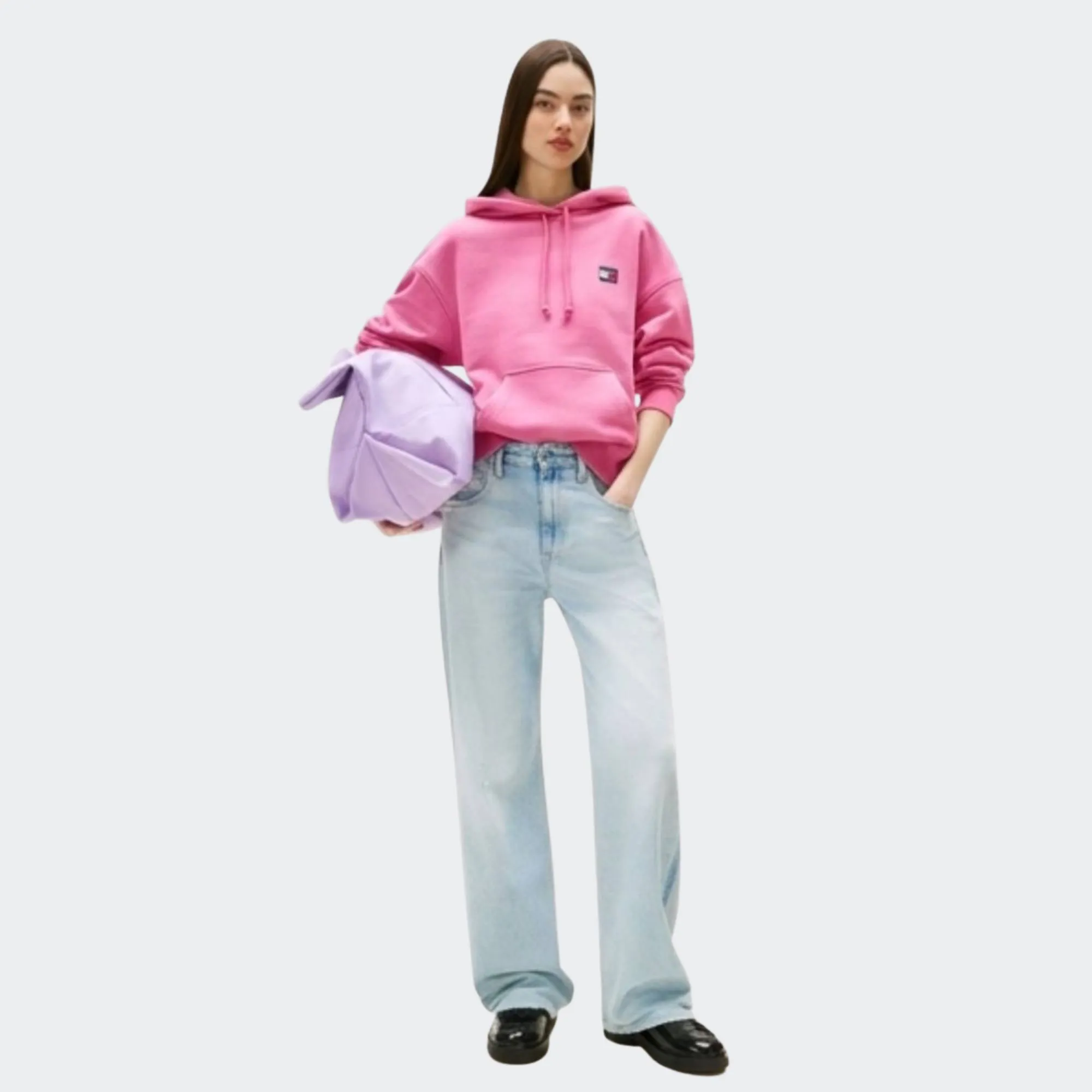 TOMMY JEANS WOMENS BOXY BADGE HOODIE