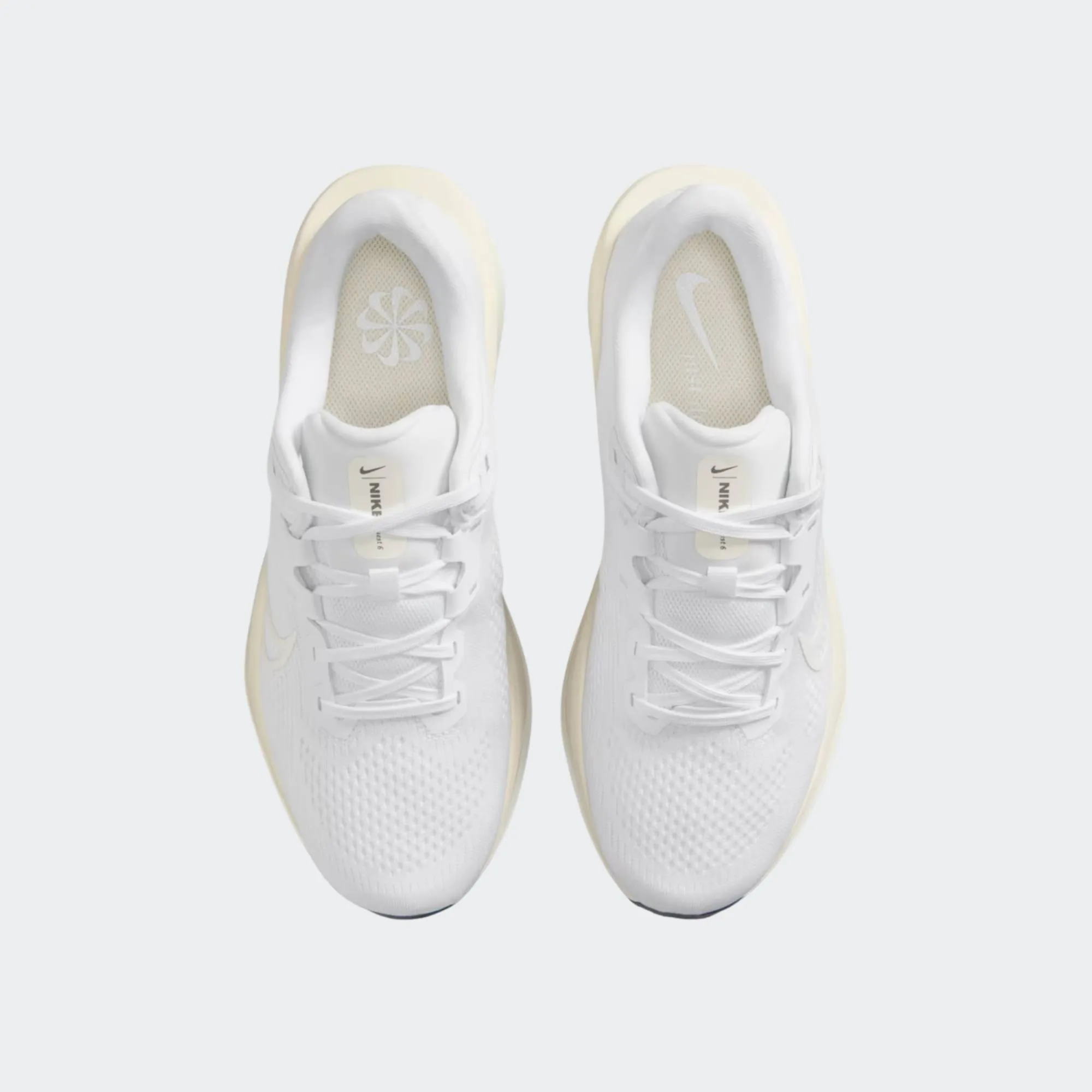 NIKE WOMENS QUEST 6