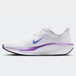 NIKE WOMENS QUEST 6