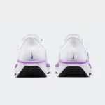 NIKE WOMENS QUEST 6