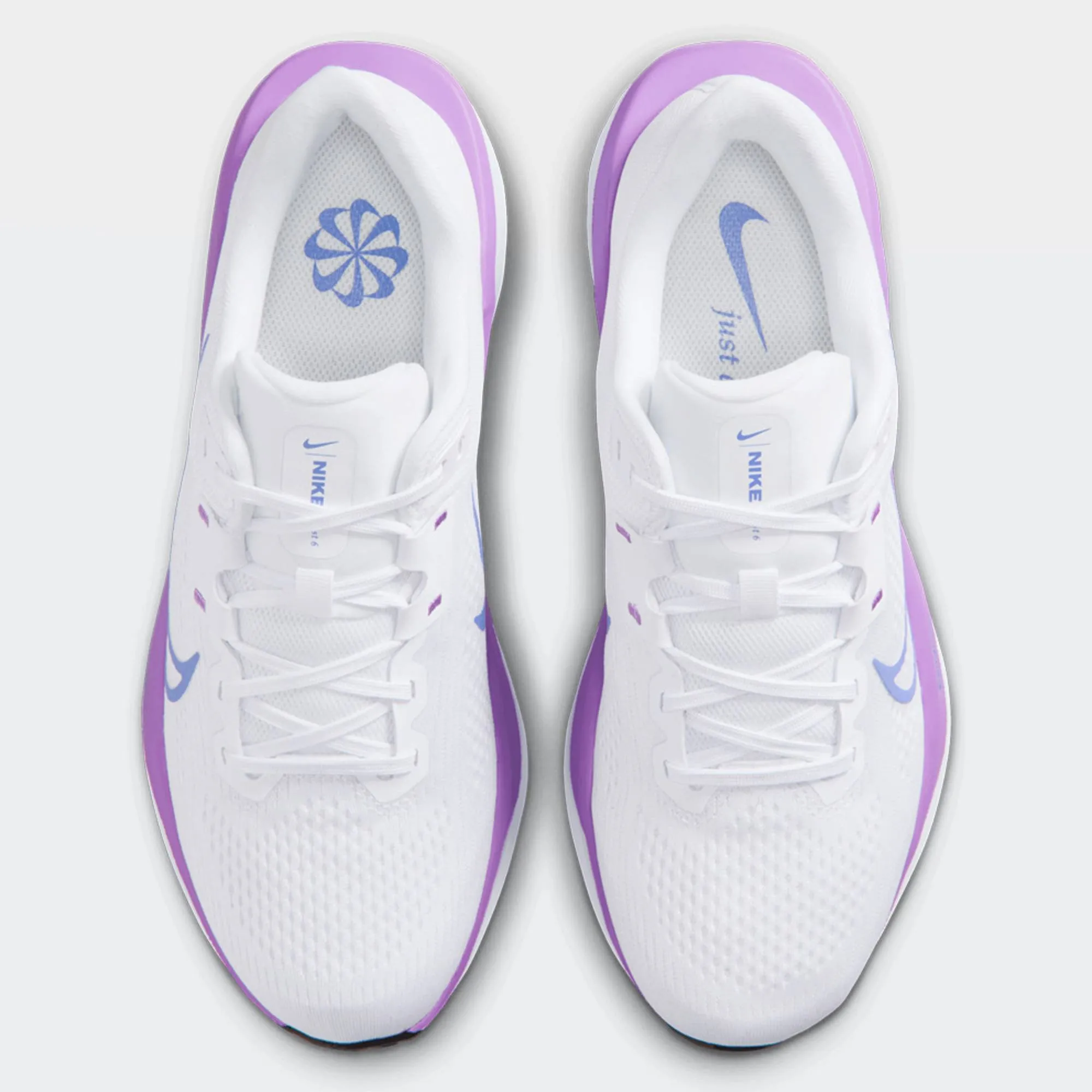 NIKE WOMENS QUEST 6