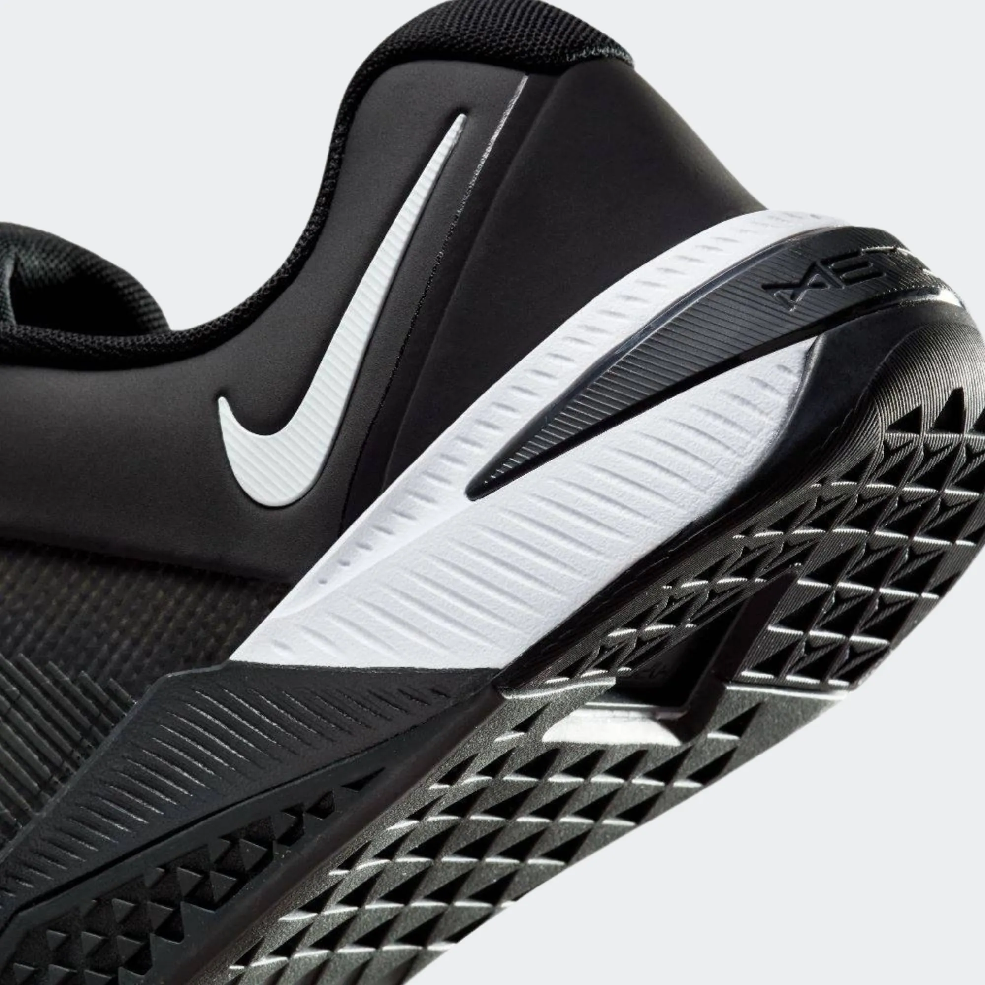 NIKE MENS METCON 10
