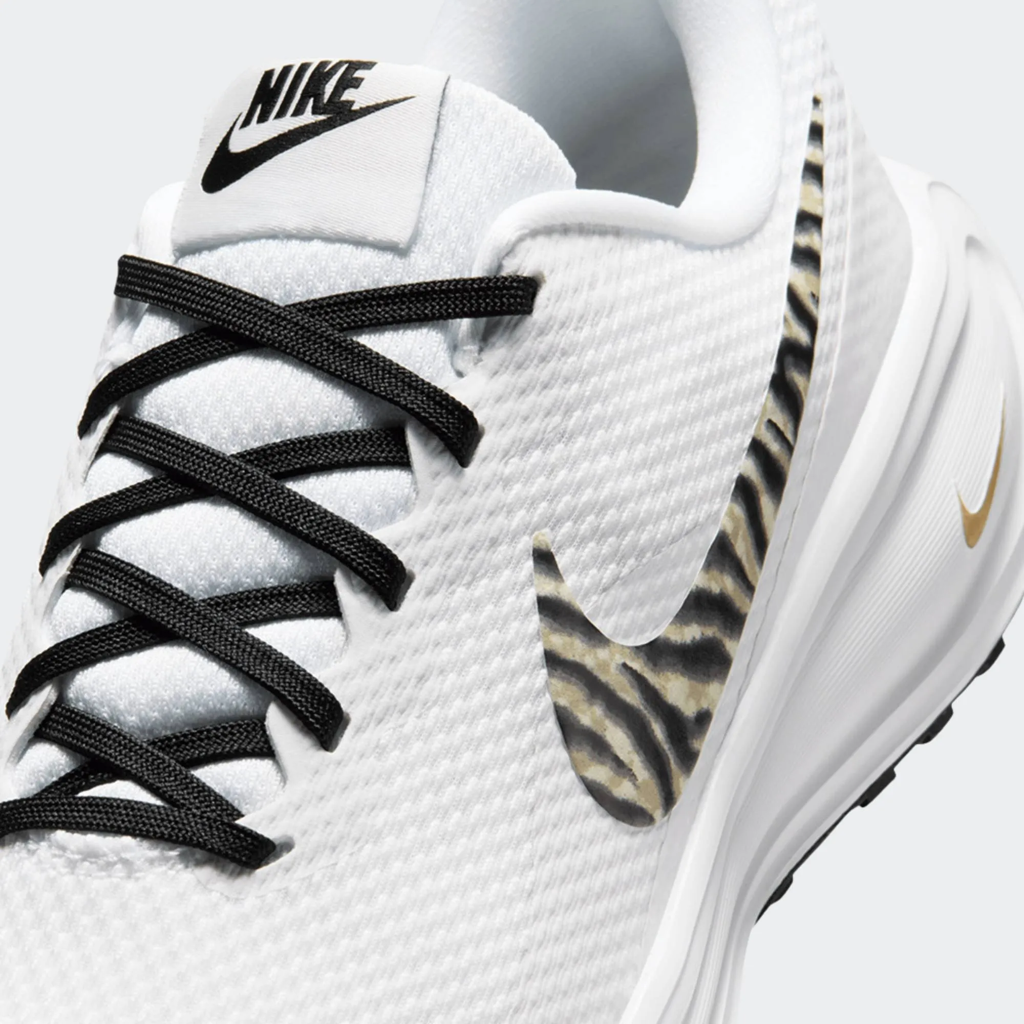 NIKE WOMENS REVOLUTION 8 NA9