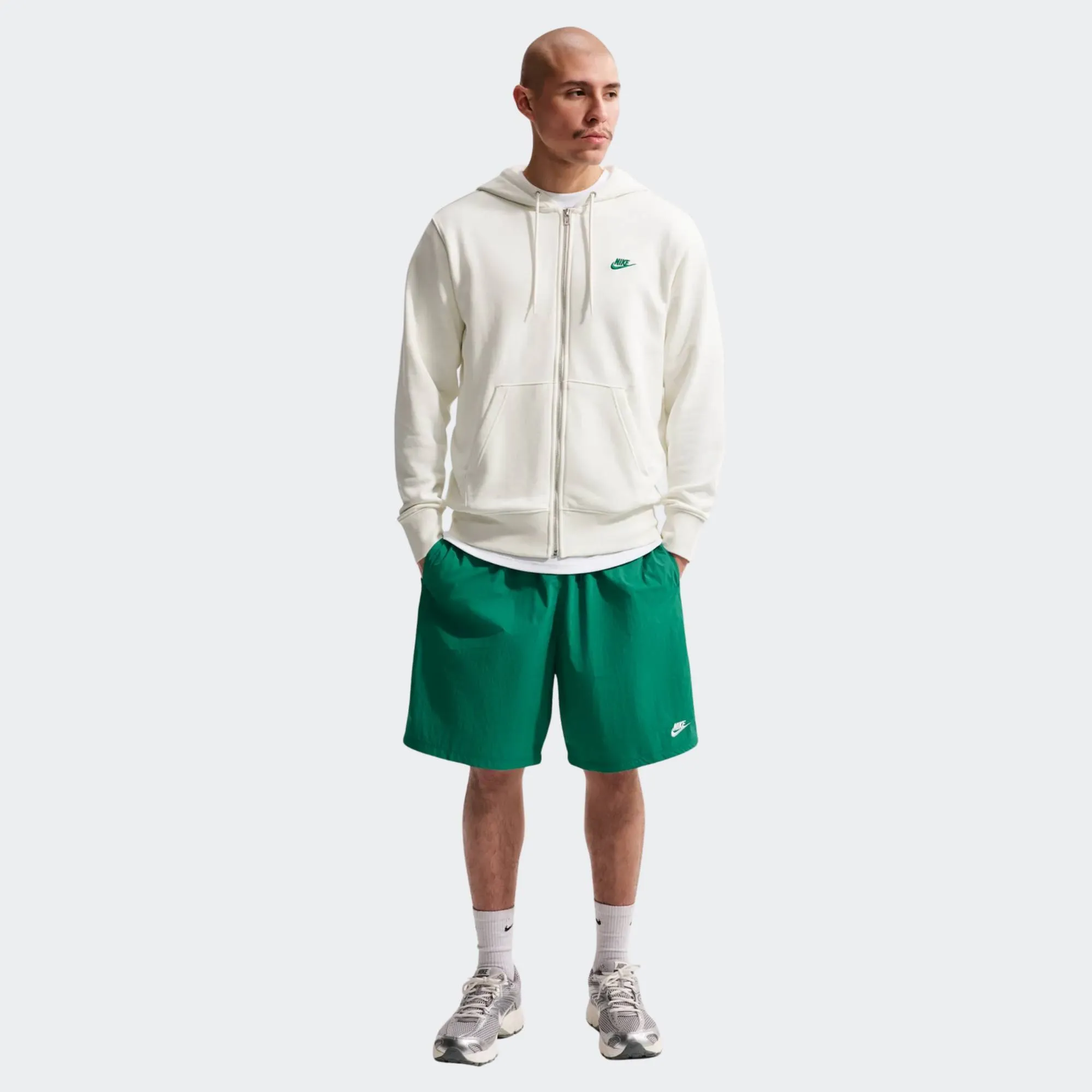 NIKE SPORTSWEAR CLUB SHORTS