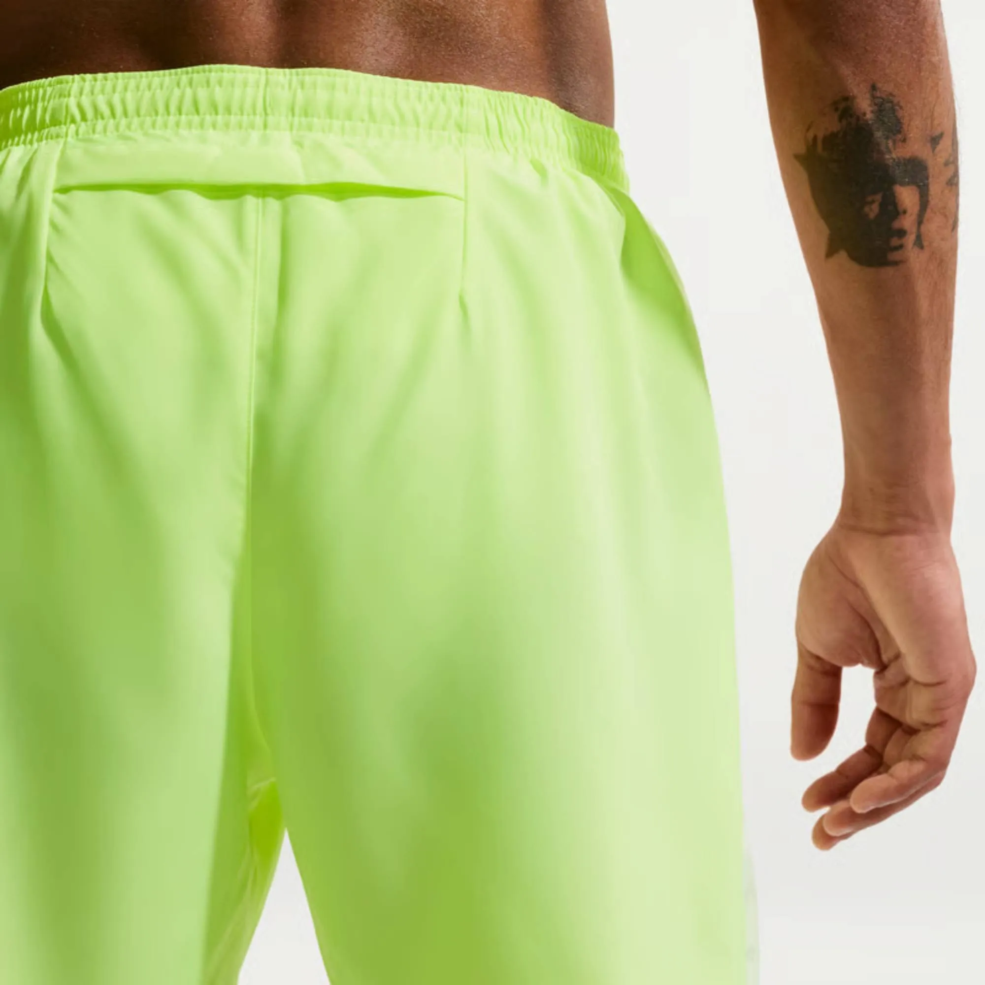 NIKE MILER SHORT