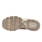 NIKE AIR MAX MOTO 2K