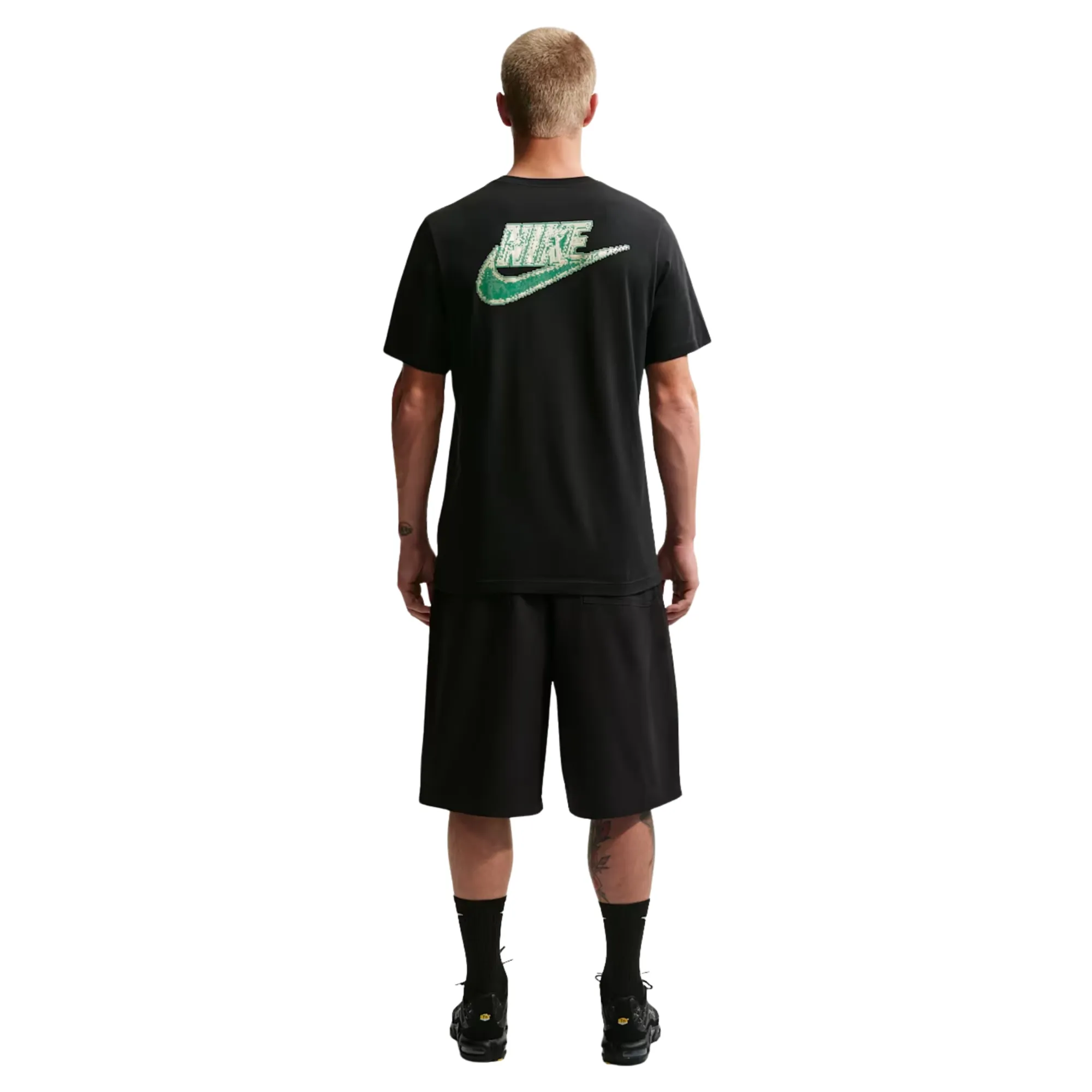 NIKE SPORTSWEAR TEE