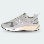 NEW BALANCE 878