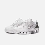 NIKE SHOX TL