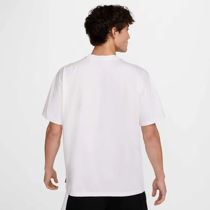 NIKE SPORTSWEAR GRAPHIC TEE