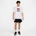 NIKE SPORTSWEAR GRAPHIC TEE