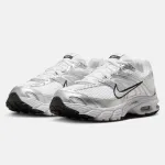 NIKE AIR MAX MOTO 2K