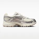 NIKE AIR MAX MOTO 2K