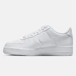 NIKE AIR FORCE 1 '07