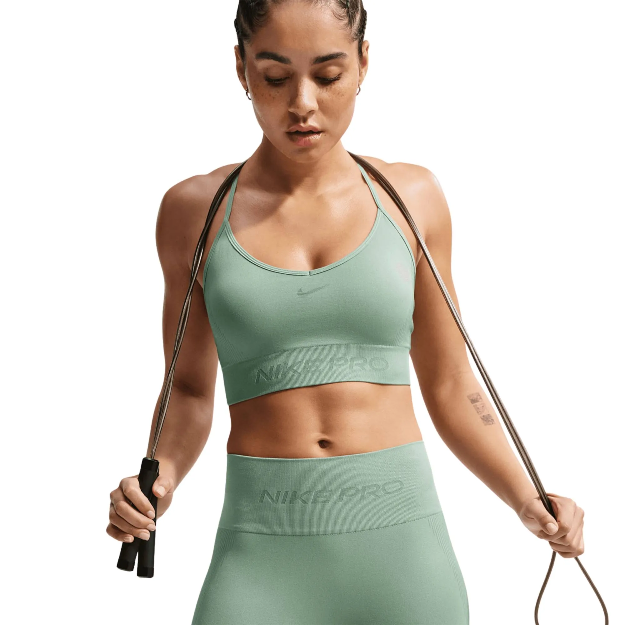 NIKE PRO SEAMLESS BRA