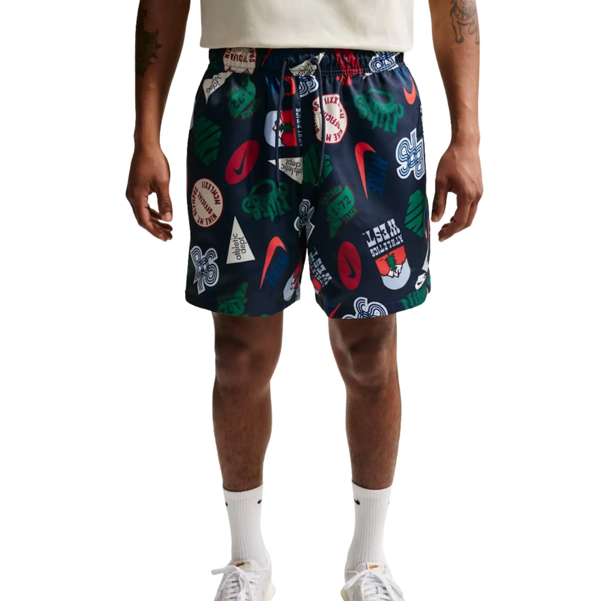 NIKE SPORTSWEAR CLUB SHORTS