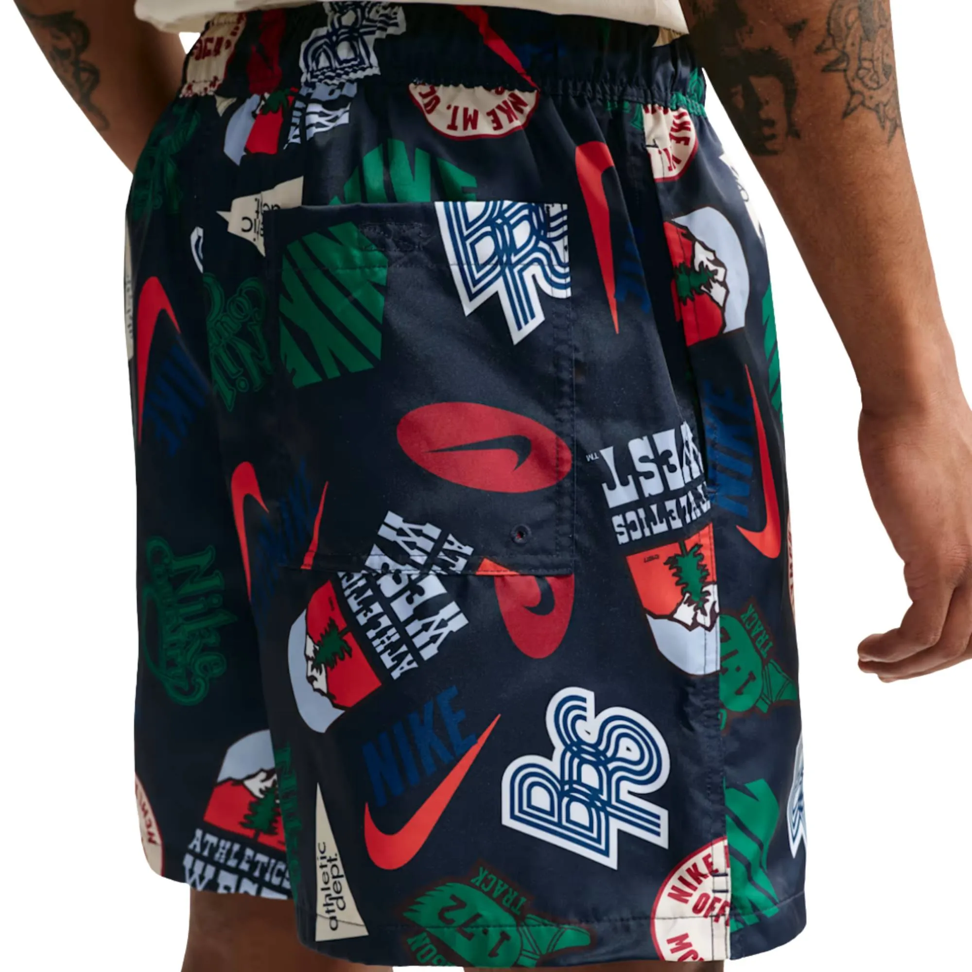 NIKE SPORTSWEAR CLUB SHORTS