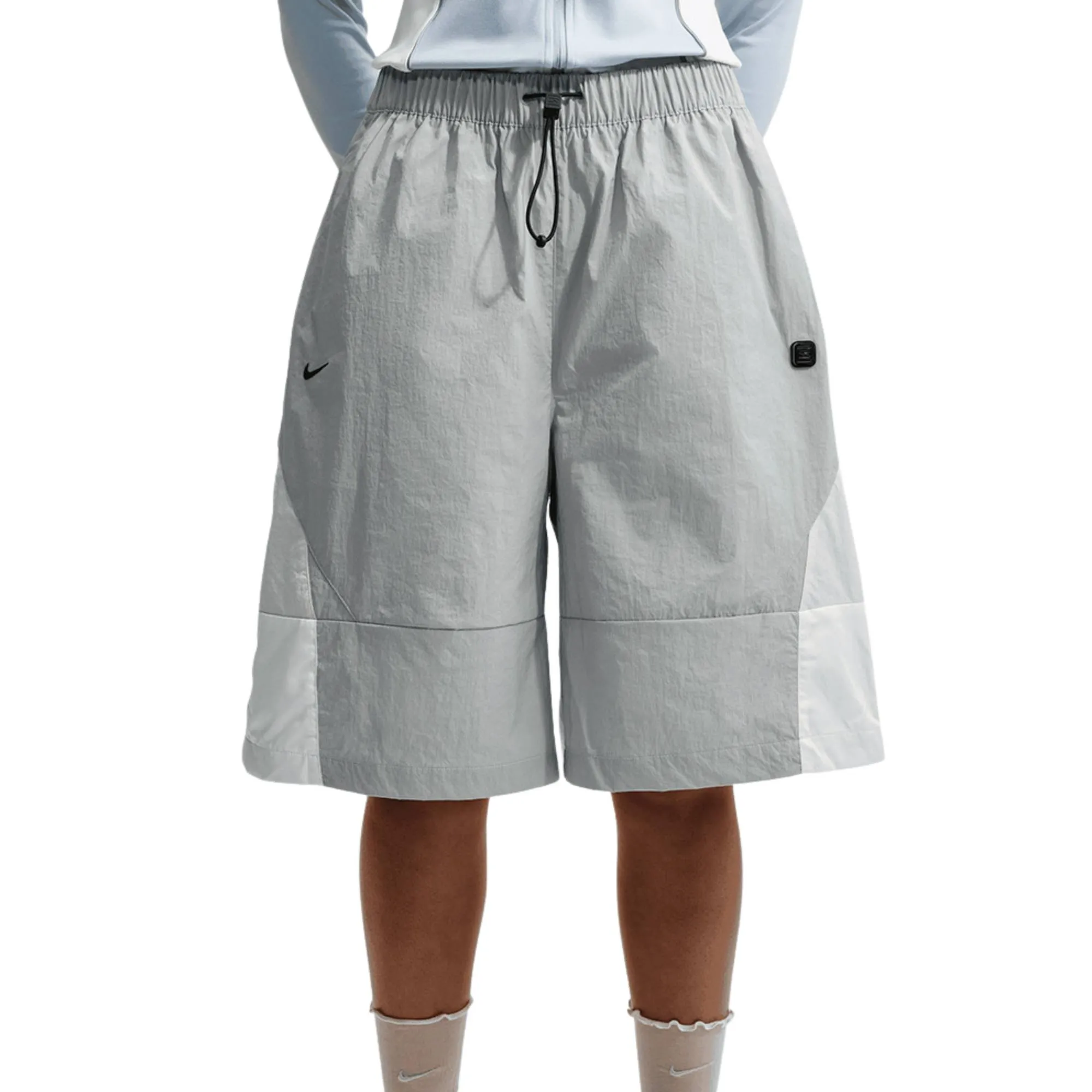 NIKE SPORTSWEAR WOVEN SHORTS