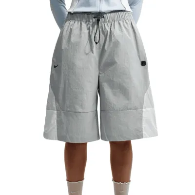 NIKE SPORTSWEAR WOVEN SHORTS