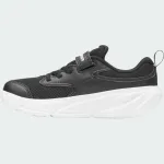 UNDER ARMOUR KIDS SURGE 5