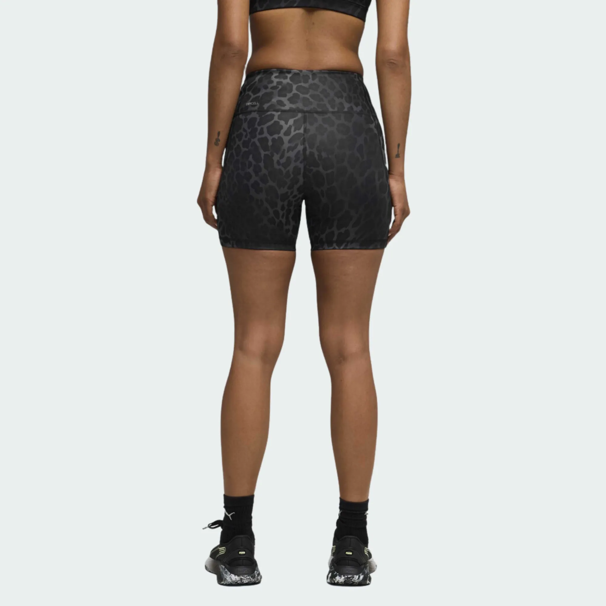 PUMA WOMENS TAD ESSENTIAL SPOTTED HAZE SHORT TIGHT - HW 5