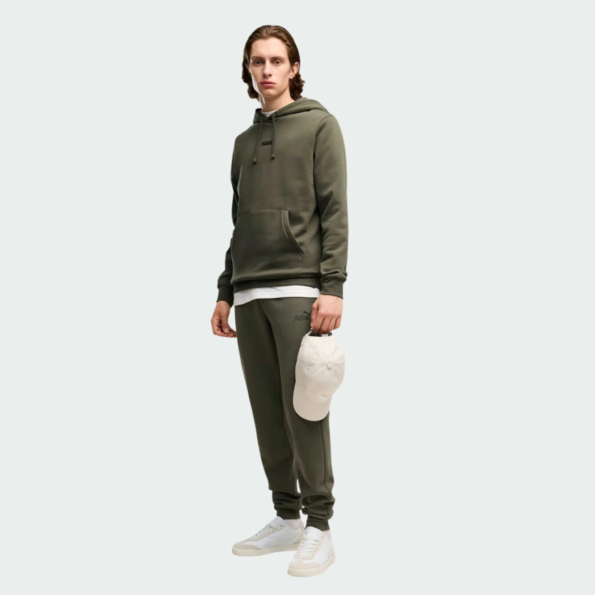 PUMA ESSENTIALS SMALL NO.1 LOGO CENTERED HOODIE
