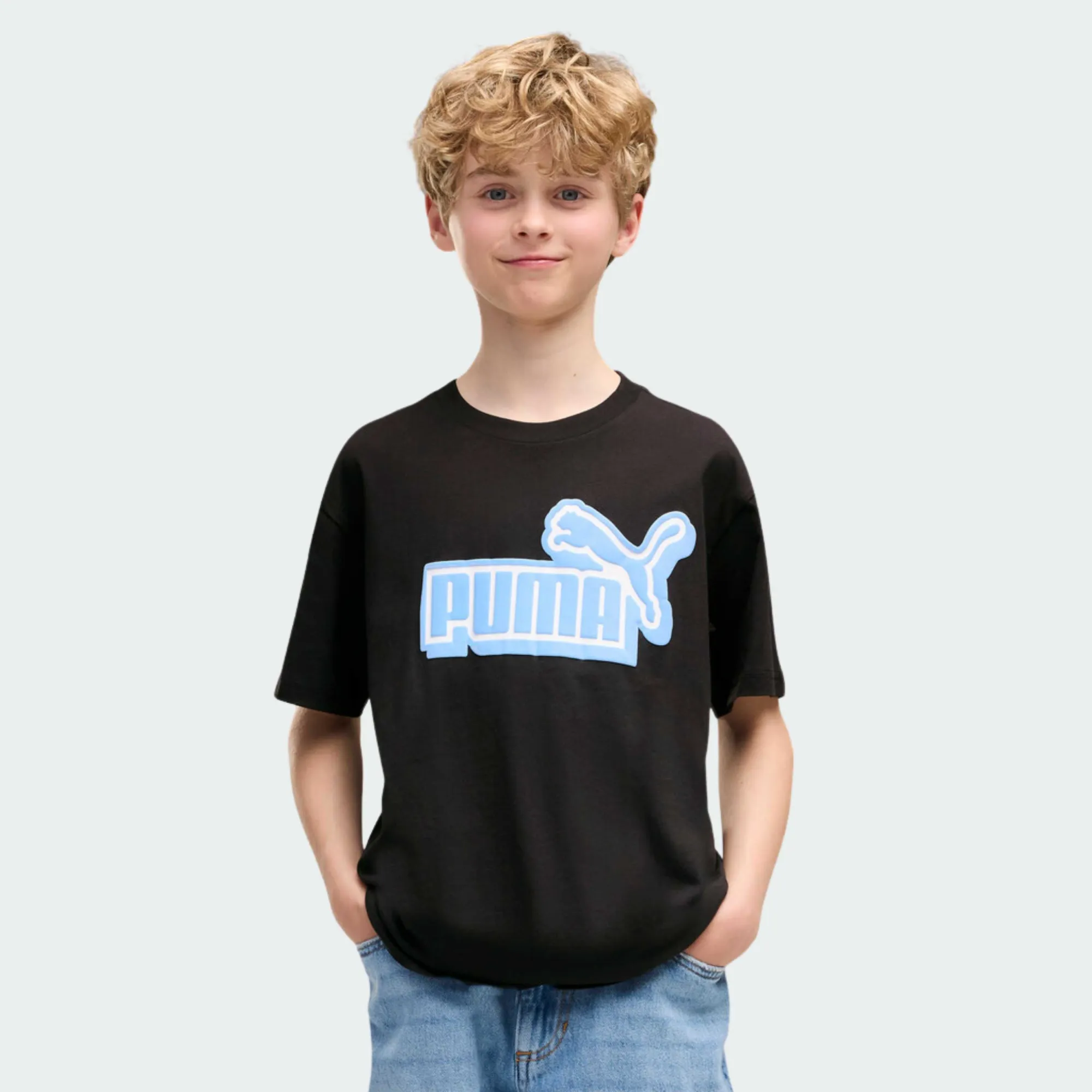 PUMA ESSENTIALS LOGO LAB RELAXED FRONT GRAPHIC TEE BOYS