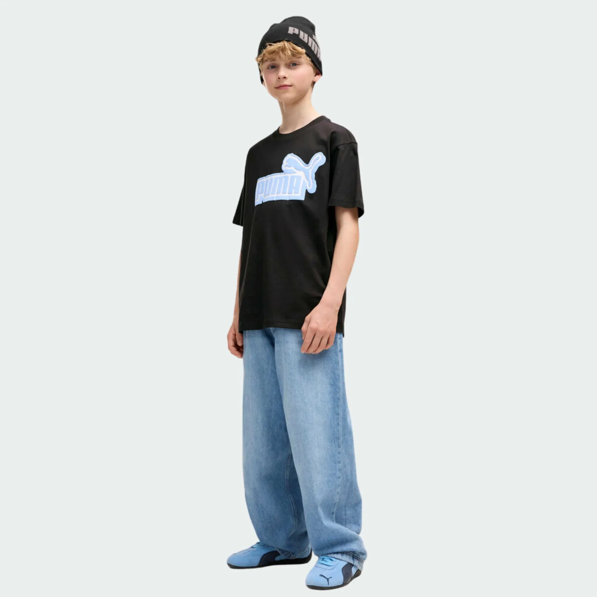 PUMA ESSENTIALS LOGO LAB RELAXED FRONT GRAPHIC TEE BOYS